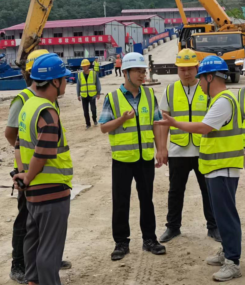 1662035603388419.png 李光正到那興項(xiàng)目檢查指導(dǎo).png