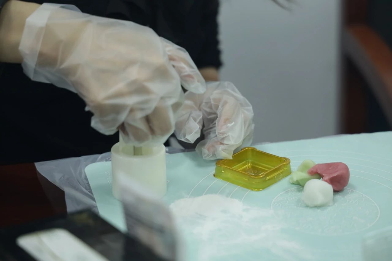 1695776781278018.jpg 8.jpg