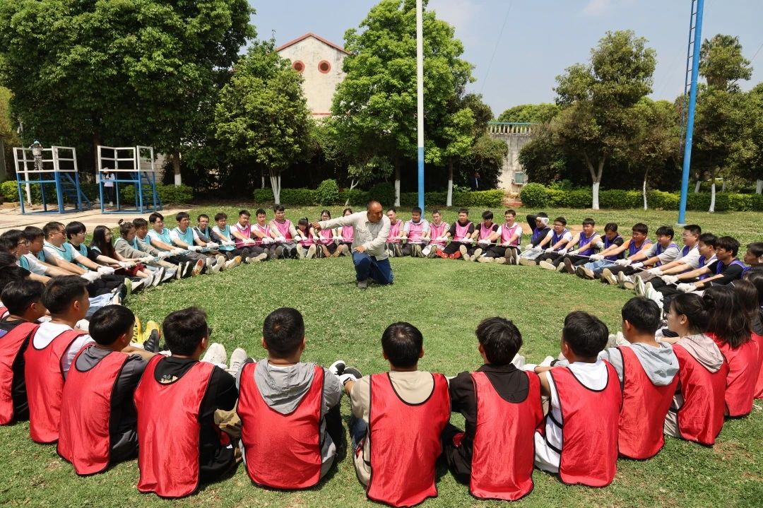 1747126688873010.jpg 369b0d7793a7c2d6fa71ae7ef23a27d1.jpg